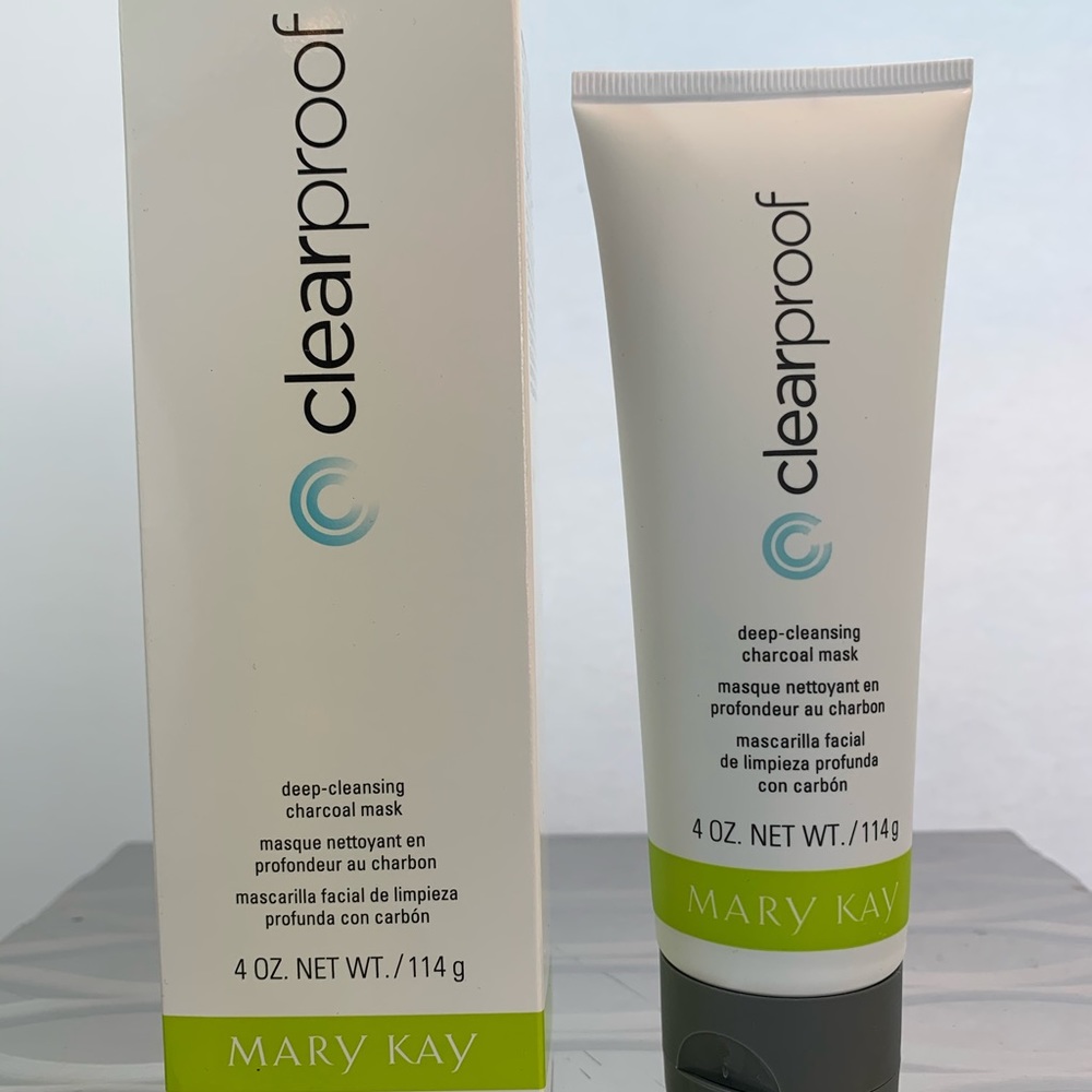 New! ClearProof Deep-Cleansing Charcoal Mask -MKay